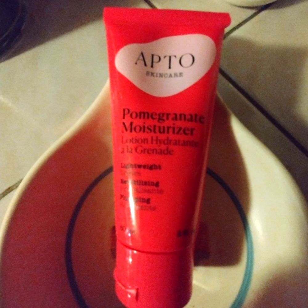 Apto Skincare Pomegranate Moisturizer